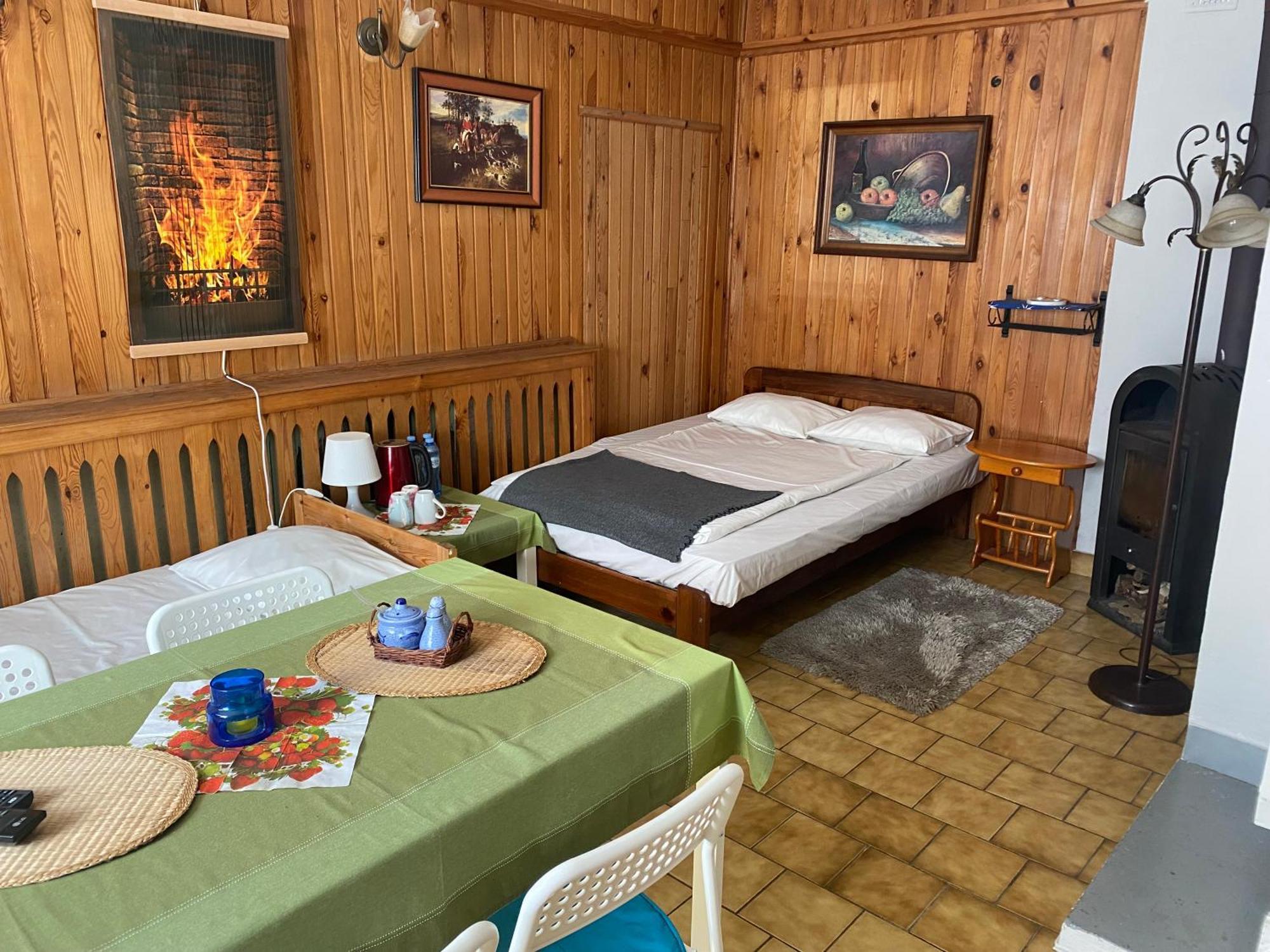 Kwatery Prywatne Hotelik Барчево Екстериор снимка